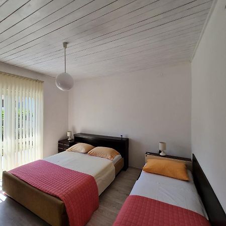 Guest House Barba Bibinje Exterior foto